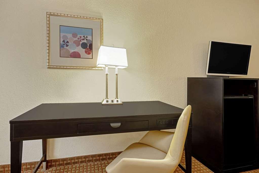 La Quinta By Wyndham Port Arthur Phòng bức ảnh